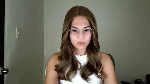 Snapshot of chelly4u69 chatting on June 25, 2026, 12:31 pm chelly4u69 online show from June 25, 2026, 12:31 pm