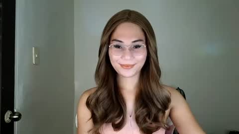 Snapshot of chelly4u69 chatting on June 29, 2026, 10:15 am chelly4u69 online show from June 29, 2026, 10:15 am