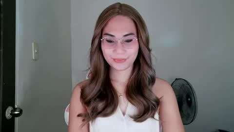 Snapshot of chelly4u69 chatting on July 19, 2026, 12:03 am chelly4u69 online show from July 19, 2026, 12:03 am