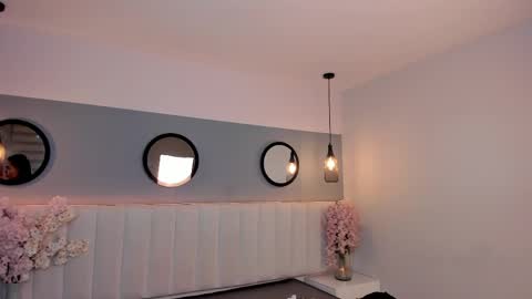 chelsea_bolton_ online show from March 26, 2026, 12:33 pm