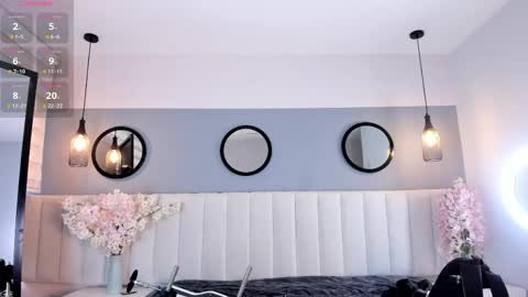 chelsea_bolton_ online show from April 23, 2026, 12:26 pm