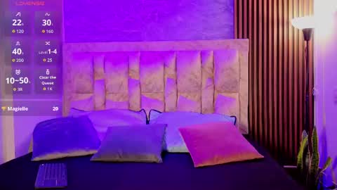 chelsea_dalea online show from July 11, 2026, 8:33 pm