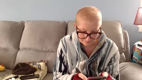 Snapshot of chelseasentra1 chatting on April 15, 2026, 3:41 pm Chelsea online show from April 15, 2026, 3:41 pm