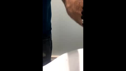 chenovich online show from October 23, 2025, 9:57 pm