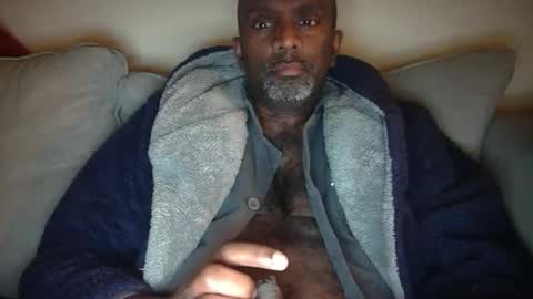 chenthu1979 online show from March 16, 2026, 11:25 am