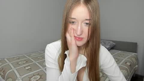 cher_ry online show from July 28, 2026, 8:12 pm