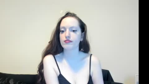 Mimi Marie online show from July 1, 2026, 1:45 pm