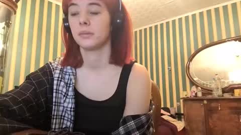 Emely online show from February 20, 2026, 5:02 pm