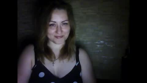 cherry04383 online show from May 26, 2026, 1:23 am