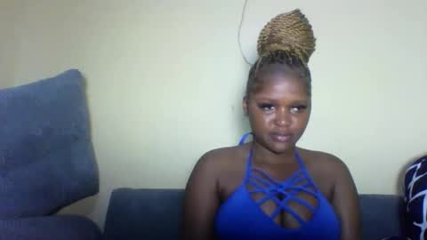 cherry_mufinn online show from January 13, 2026, 5:35 am