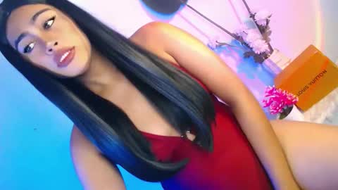 Snapshot of cherry_temptation28 chatting on May 25, 2026, 10:05 pm marshmallow online show from May 25, 2026, 10:05 pm