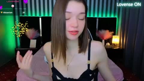Snapshot of cherry_wipe chatting on June 7, 2026, 6:28 am Cherry Wipe online show from June 7, 2026, 6:28 am