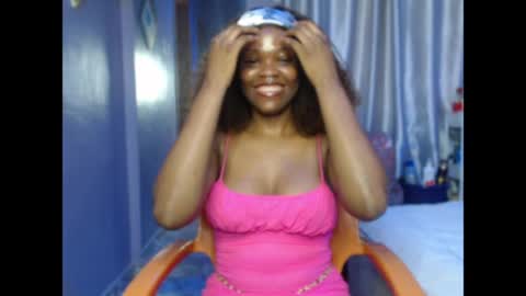 Snapshot of cherry_xchaos chatting on May 16, 2026, 6:32 am Sophie online show from May 16, 2026, 6:32 am