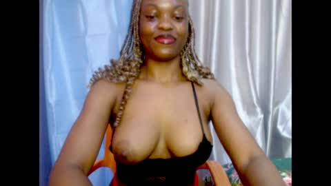 Sophie online show from July 3, 2026, 7:15 am