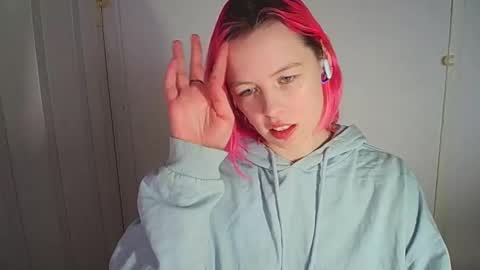 cherrybaby_0 online show from January 19, 2026, 9:24 am