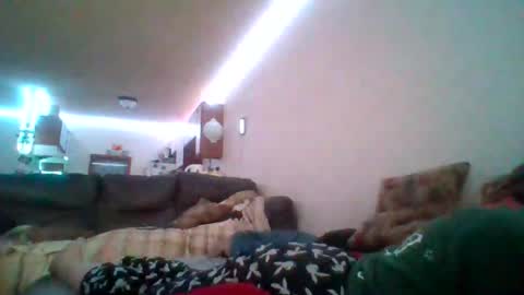 cherrybomb454 online show from September 15, 2025, 4:51 pm