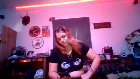 cherrybomb454 online show from October 20, 2025, 2:06 pm