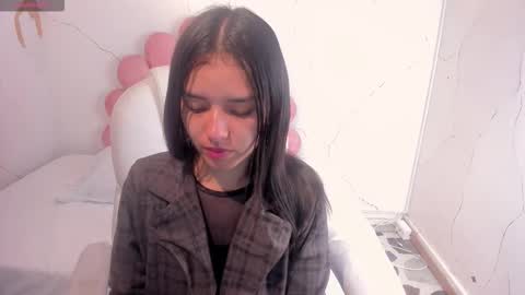 Snapshot of cherrybombs_ chatting on February 18, 2026, 12:23 pm Cherry online show from February 18, 2026, 12:23 pm