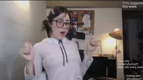 Sarah Prez online show from February 28, 2026, 11:28 pm