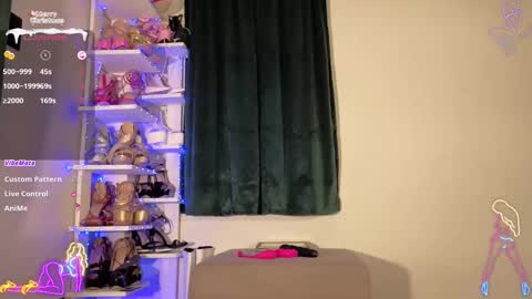 Cherry online show from December 18, 2025, 1:55 am