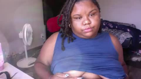 Snapshot of cherryg6rl chatting on July 11, 2026, 10:55 pm cherryg6rl online show from July 11, 2026, 10:55 pm