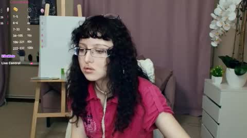 Snapshot of cherrylanding chatting on May 29, 2026, 7:34 pm Isabel online show from May 29, 2026, 7:34 pm