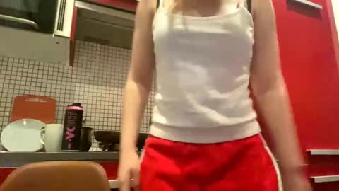Snapshot of cherryleija chatting on February 16, 2026, 5:14 am Lei online show from February 16, 2026, 5:14 am