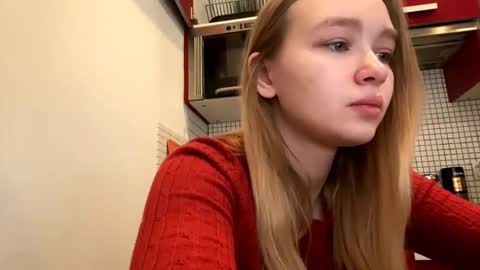 Snapshot of cherryleija chatting on February 20, 2026, 8:49 am Lei online show from February 20, 2026, 8:49 am