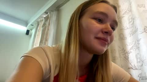 Snapshot of cherryleija chatting on March 21, 2026, 1:16 pm Lei online show from March 21, 2026, 1:16 pm