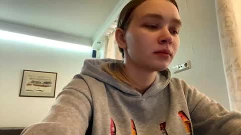 Snapshot of cherryleija chatting on March 22, 2026, 11:13 am Lei online show from March 22, 2026, 11:13 am