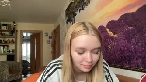 Snapshot of cherryleija chatting on May 22, 2026, 6:09 am Lei online show from May 22, 2026, 6:09 am