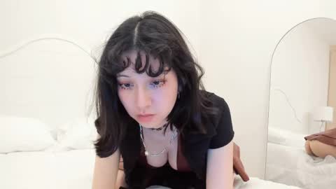 cherrycute666 online show from April 12, 2026, 2:49 am