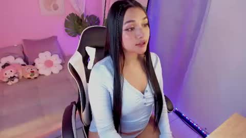 Snapshot of cherrymel_ chatting on June 27, 2026, 11:26 am Mely online show from June 27, 2026, 11:26 am