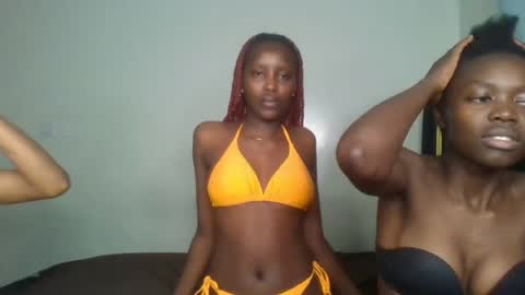 Snapshot of cherrymuffin1 chatting on July 18, 2026, 3:27 pm Cherry online show from July 18, 2026, 3:27 pm