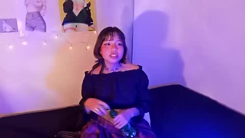 Cherry  online show from December 19, 2024, 2:12 am