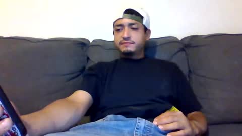 Cherryxoxo99  online show from May 18, 2026, 5:02 am