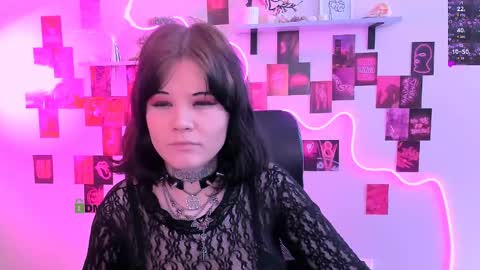 Your cutie online show from May 3, 2026, 8:53 am