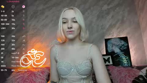 Snapshot of cherylmason chatting on February 19, 2026, 10:06 pm Cheryl online show from February 19, 2026, 10:06 pm