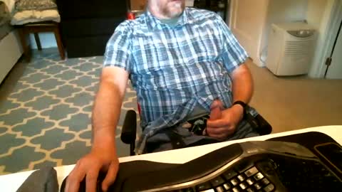 Snapshot of chesbayboy chatting on June 18, 2026, 6:56 pm chesbayboy online show from June 18, 2026, 6:56 pm