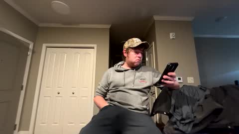 Snapshot of chevycamaro1978 chatting on December 13, 2024, 5:32 pm chevycamaro1978 online show from December 13, 2024, 5:32 pm