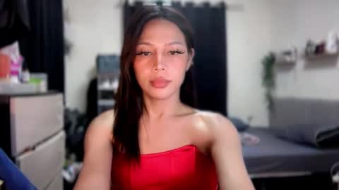 Chi online show from February 15, 2026, 4:25 pm