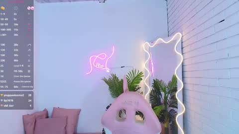 Snapshot of chiara_tay chatting on March 10, 2025, 10:15 am Chiara online show from March 10, 2025, 10:15 am