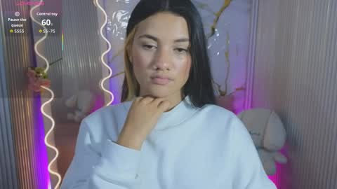 Snapshot of chiara_tay chatting on April 25, 2026, 7:11 pm Chiara online show from April 25, 2026, 7:11 pm