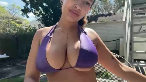 Snapshot of chiaraluxe chatting on March 2, 2026, 7:10 pm Chiara Luxe online show from March 2, 2026, 7:10 pm