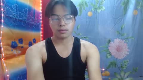 Snapshot of chicago_west chatting on January 6, 2025, 1:41 pm Ask me online show from January 6, 2025, 1:41 pm