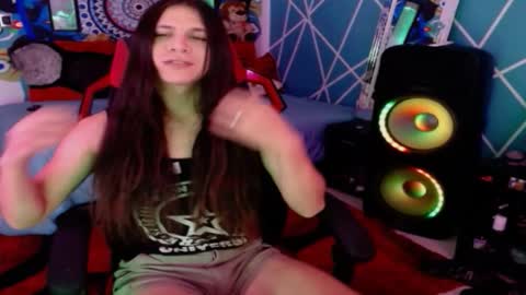 Snapshot of chico_explosivo chatting on October 26, 2025, 12:49 am chico_explosivo online show from October 26, 2025, 12:49 am