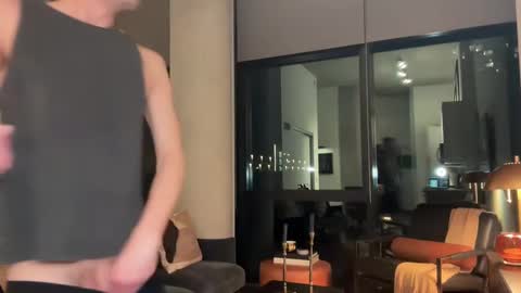 Snapshot of chiguy841 chatting on March 10, 2025, 3:23 am ChiGuy841 online show from March 10, 2025, 3:23 am