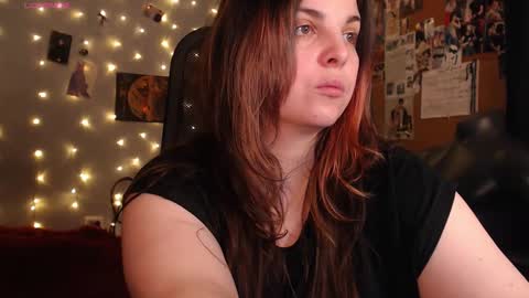 Snapshot of chill_saya chatting on October 16, 2025, 4:02 am Saya online show from October 16, 2025, 4:02 am