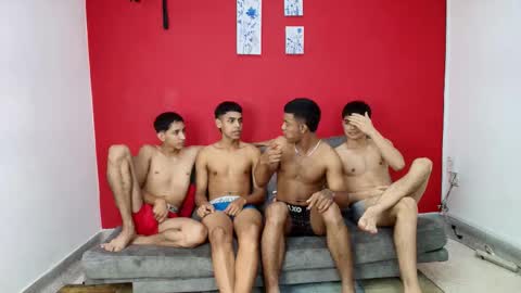 Snapshot of chillbicrew chatting on February 1, 2026, 5:06 am SANTIAGO JEFF KEDEEN NAETHAN online show from February 1, 2026, 5:06 am