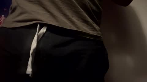 chillchile online show from March 10, 2025, 9:21 am